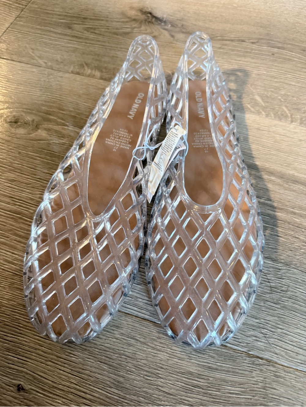 NWT Old Navy Clear Jelly Flats for Women - Transparent